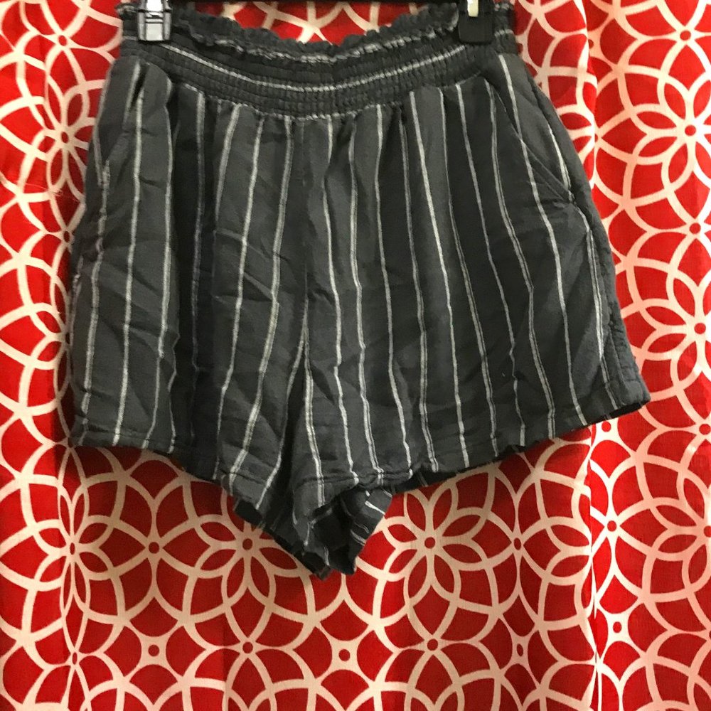 Medium Target COMFY shorts